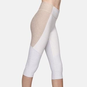 Outdoor Voices tritone kneecap legging, oatmeal, M